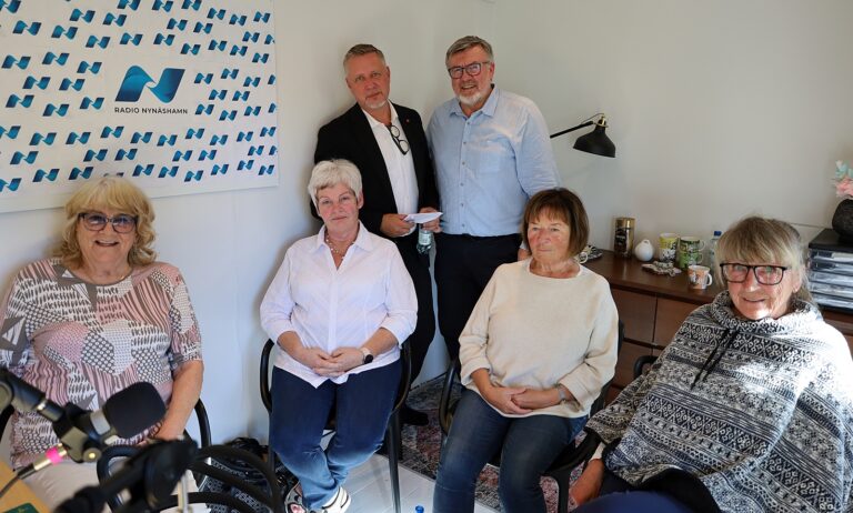 Igår var det premiär för radioprogrammet ”Politiken har Ordet”