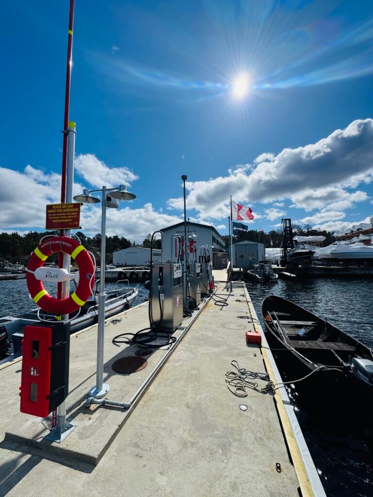 Värmen torrlägger sjömackarna
