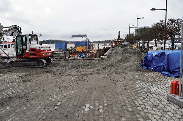Kritik mot bristande kontroll i hamnprojekt