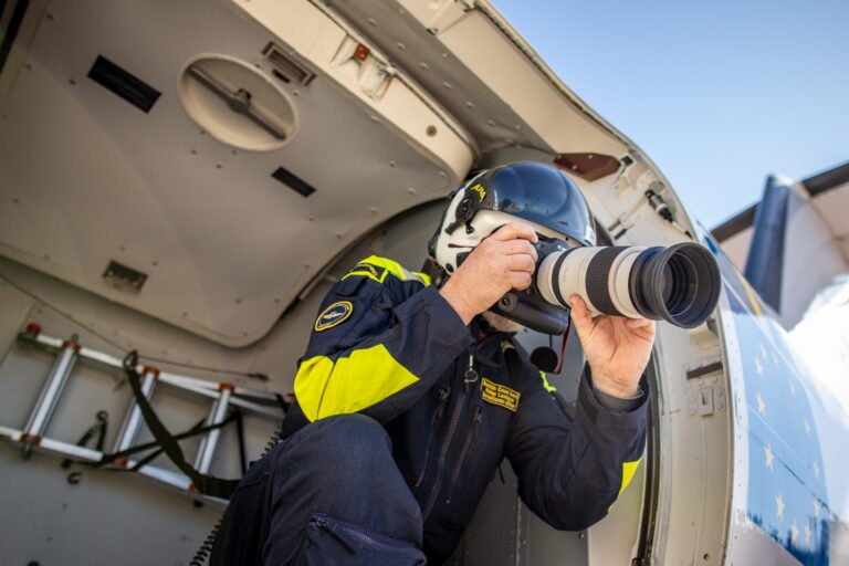 Flyget som kvalitetssäkrar Sveriges sjölägesbild